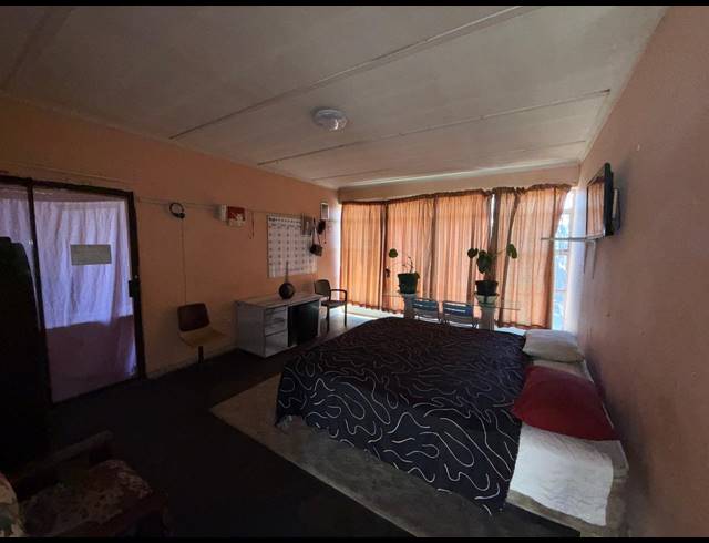 3 BEDROOM HOUSE FOR SALE IN VANDERBIJLPARK CE 3